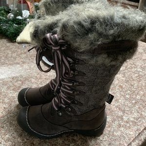 MUK LUKS womens winter boots size 6